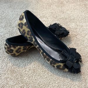 Cute animal print Alfani flats.